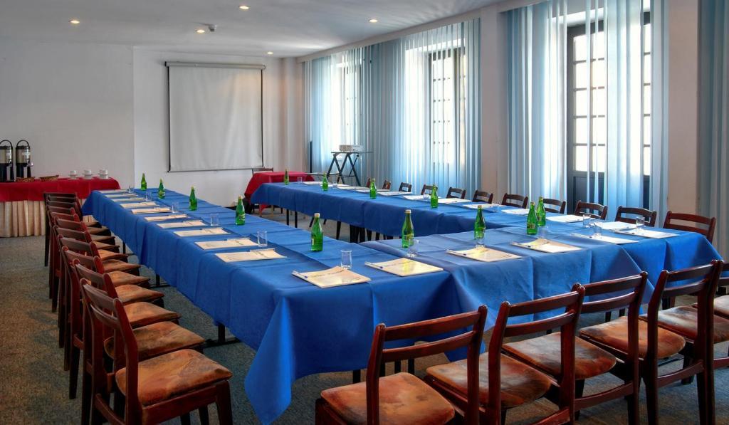 Arbiter Hotel Elblag Buitenkant foto