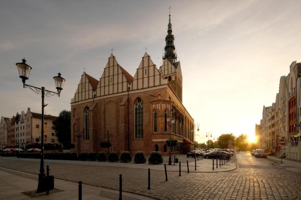Arbiter Hotel Elblag Buitenkant foto