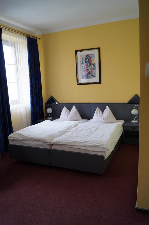 Arbiter Hotel Elblag Buitenkant foto